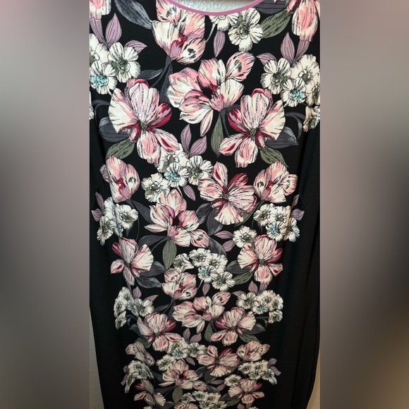 White House Black Market Dress - Floral - Picture 2 of 5